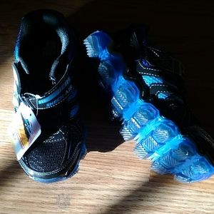 Boys Sketchers size 12